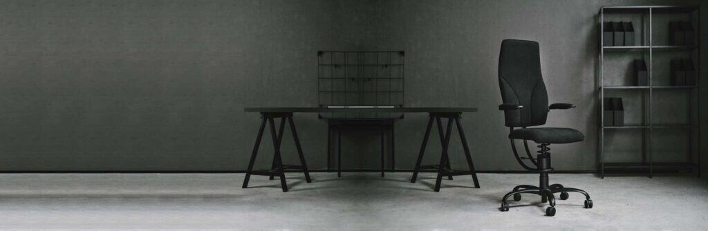 Office with Navigator office chair